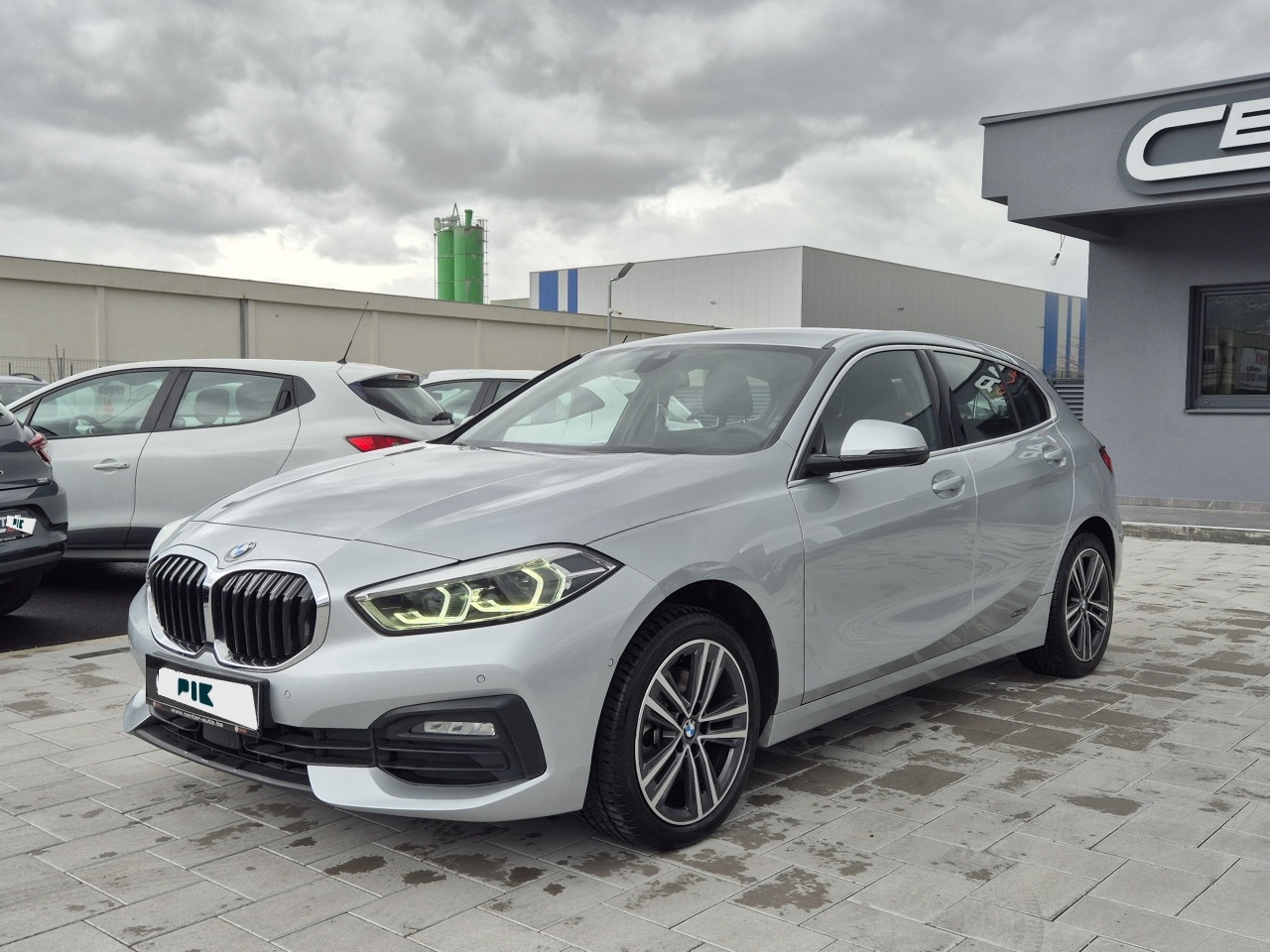 BMW 116 D 2021 ADVANTAGE Full LED Novi Model