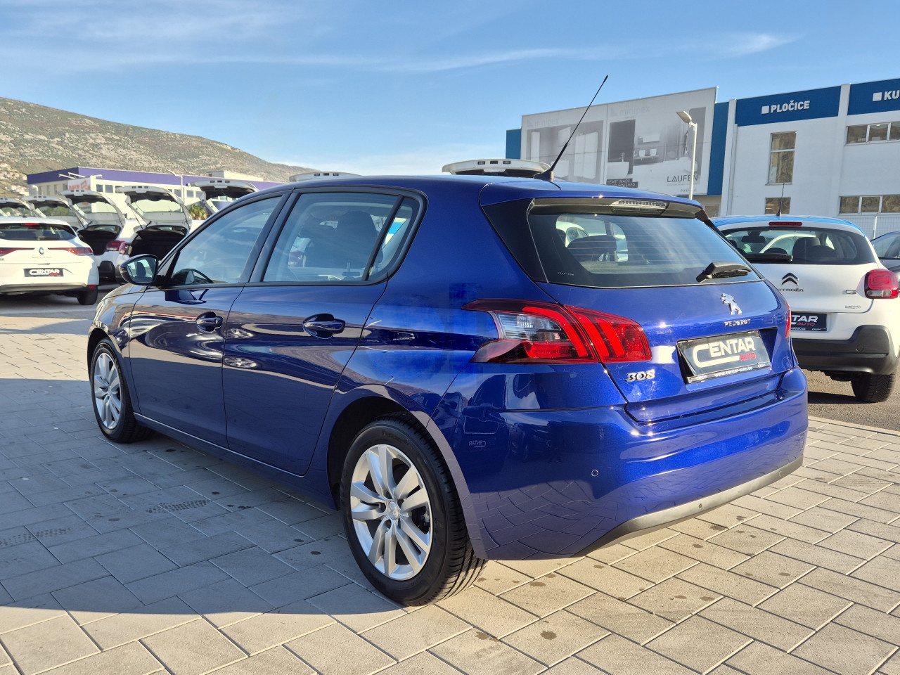 Peugeot 308 2019 1.5 BlueHDI LED