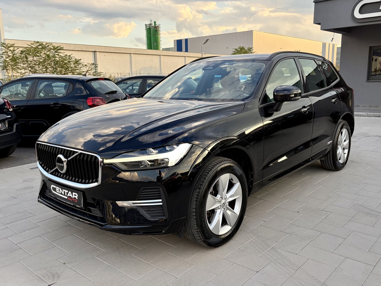 Volvo XC 60 2021 B4 AWD 4x4 BUSINESS LED