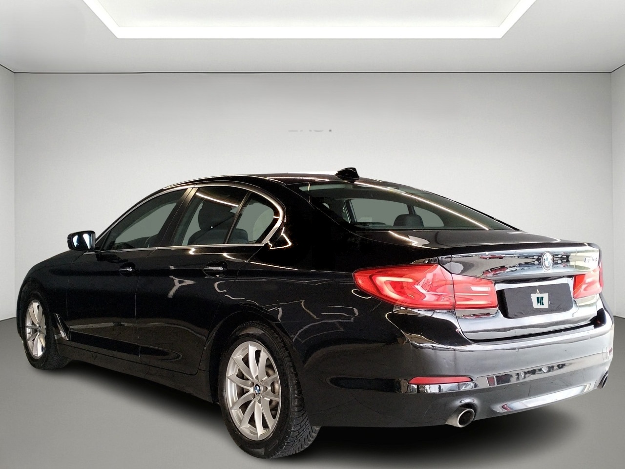 BMW 520 2018 2.0 D G30 AMBIENT LIGHT