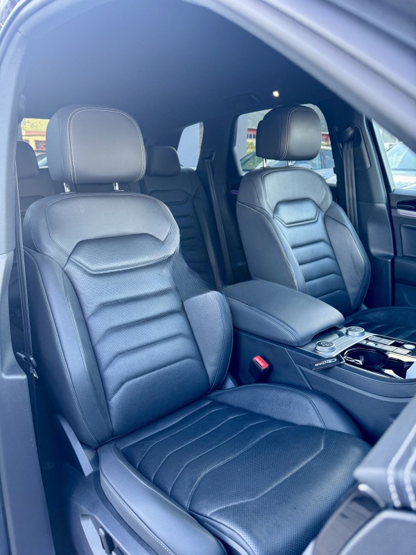 Volkswagen Touareg 2021 3.0 TDI 4x4 R-LINE BLACK STYLE MATRIX