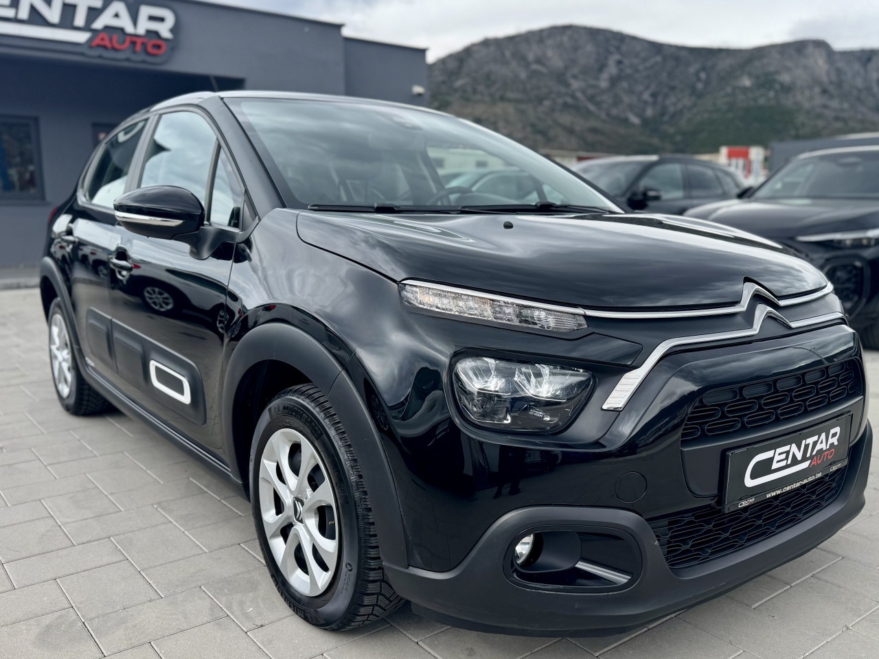 Citroen C3 2021 1.5 BlueHDI SHINE FACELIFT 8mm lanac