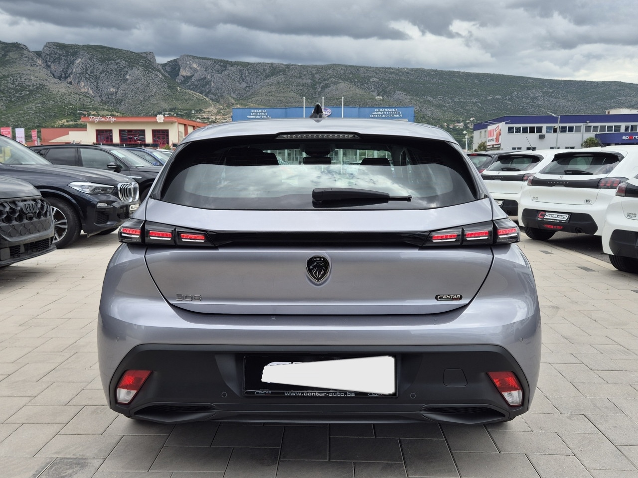 Peugeot 308 2022 1.5 BlueHDI 130ks NOVI MODEL