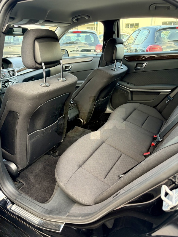 Mercedes-Benz E 220 2010 2.2 D NAVI AUTOMATIK UVOZ