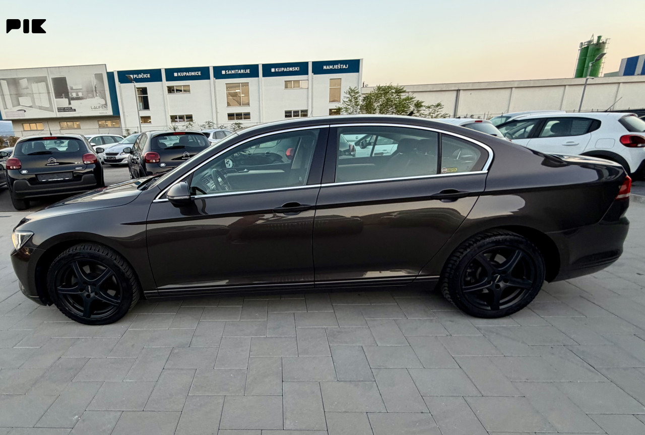 Volkswagen Passat 2015 1.6 TDI COMFORTLINE