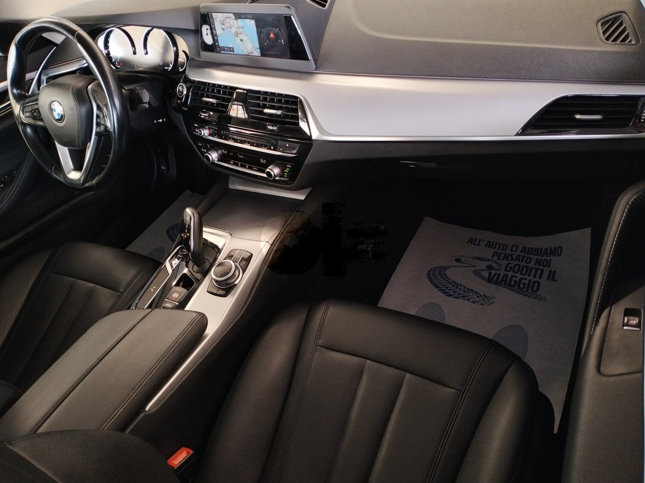 BMW 520 2018 2.0 D G30 AMBIENT LIGHT