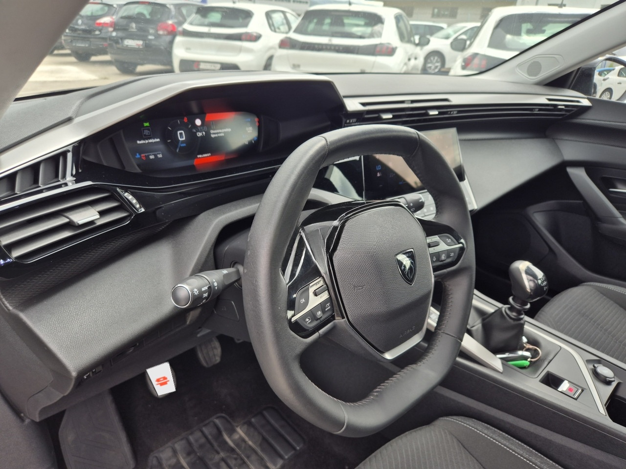 Peugeot 308 2022 1.5 BlueHDI 130ks NOVI MODEL
