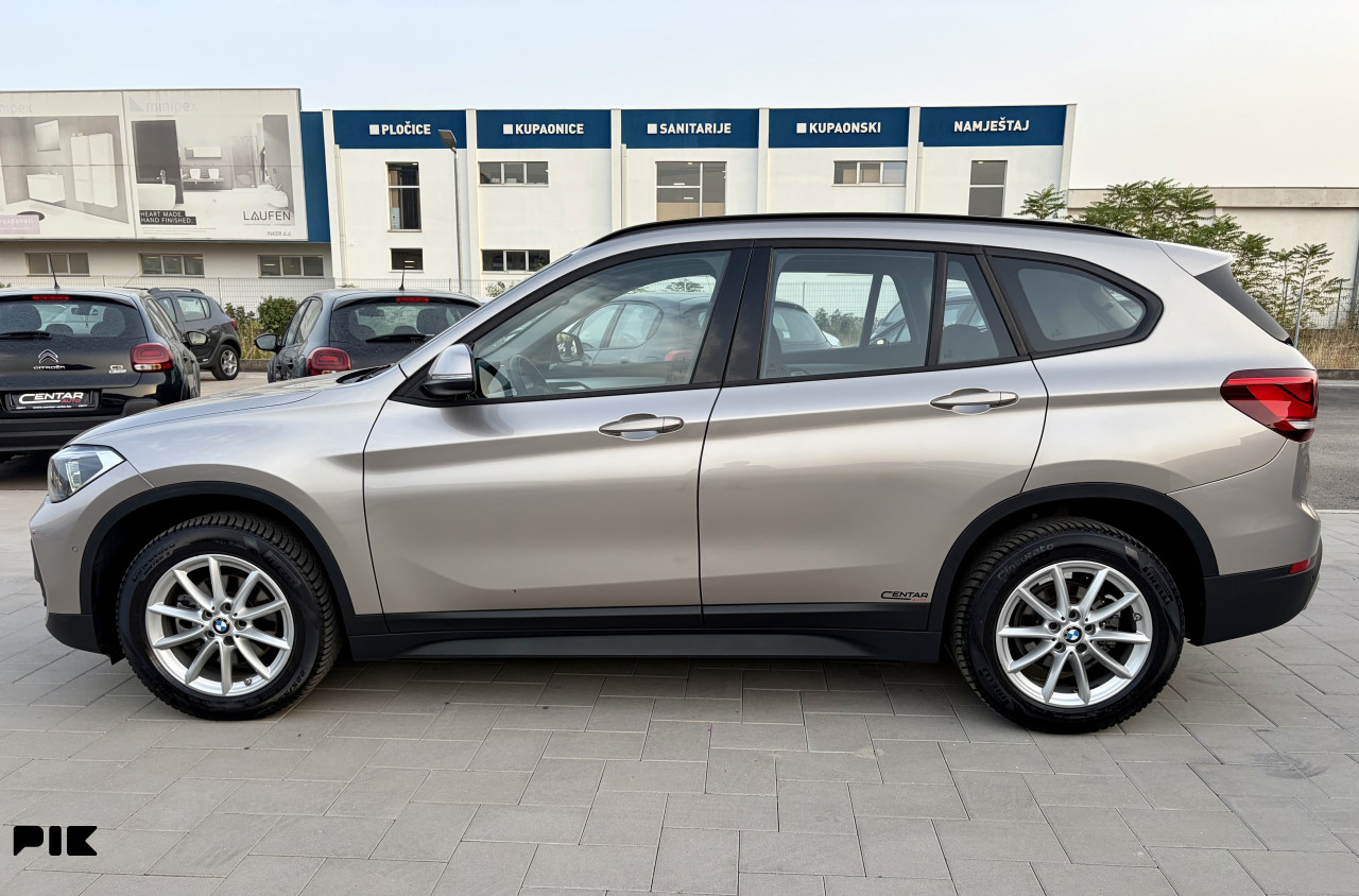 BMW X1 2022 2.0 18d BUSINESS ADVANTAGE LED