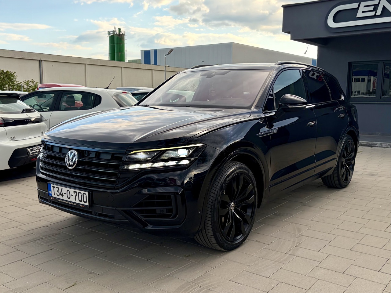 Volkswagen Touareg 3.0 TDI 4x4 R-LINE BLACK STYLE PANORAMA