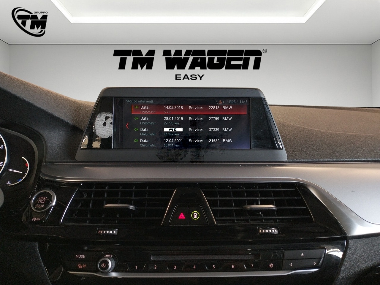 BMW 520 2018 2.0 D G30 AMBIENT LIGHT
