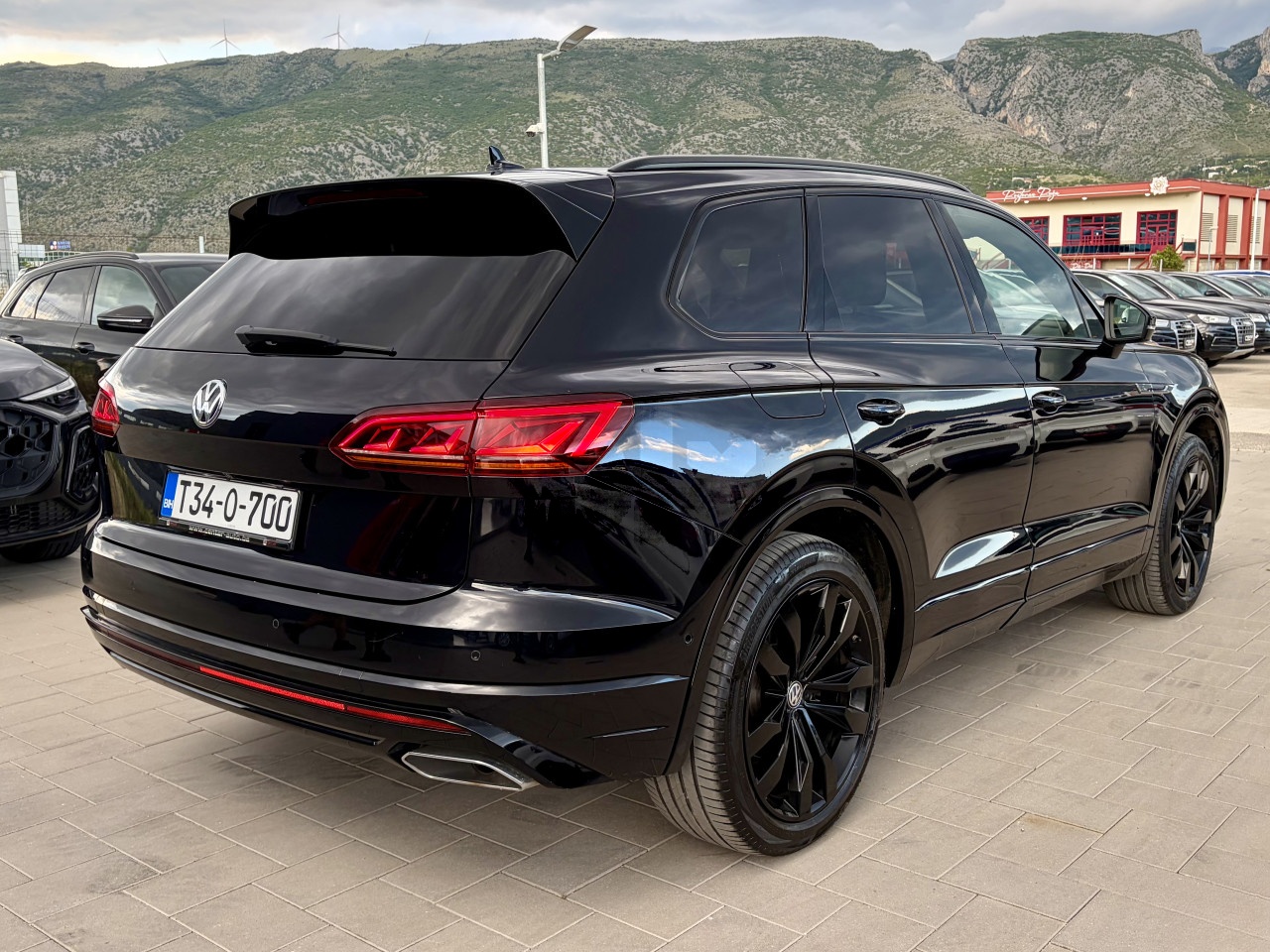 Volkswagen Touareg 3.0 TDI 4x4 R-LINE BLACK STYLE PANORAMA
