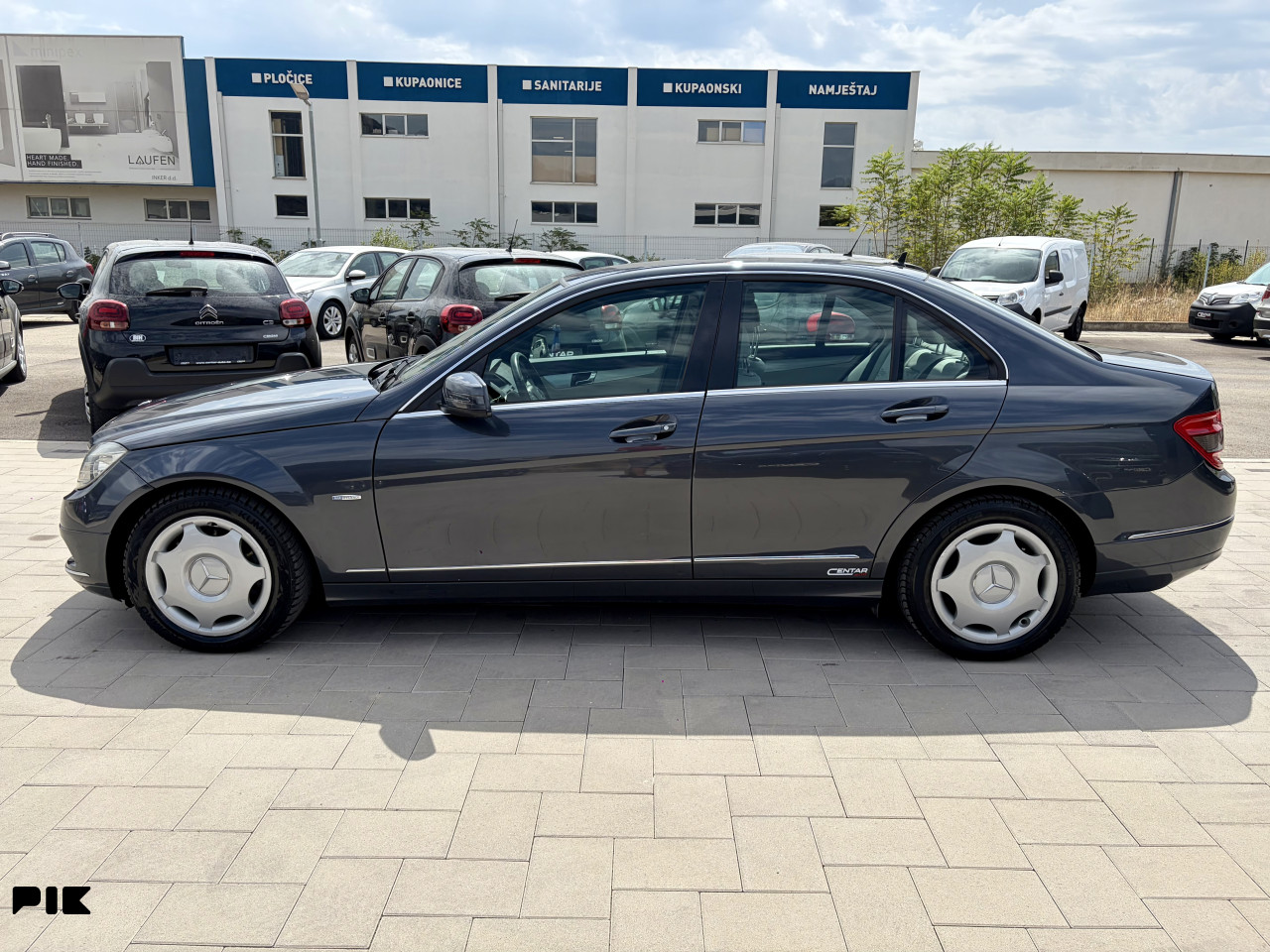 Mercedes-Benz C 180 2010 2.2 D