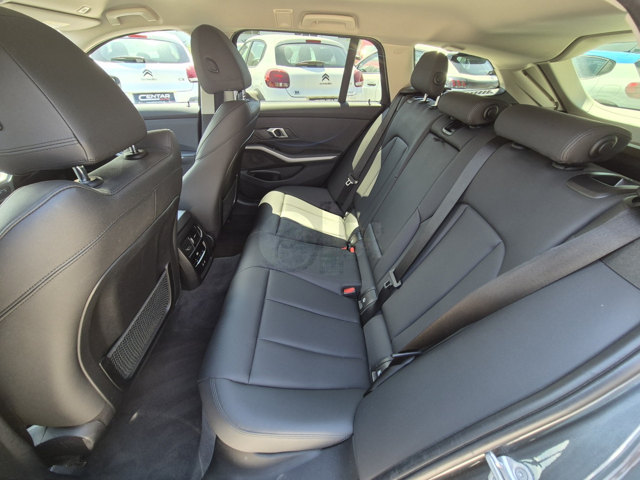 BMW 318d 2020 2.0 D G20 BUSINESS