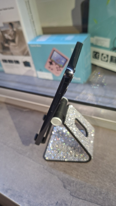Samsung S23 8/128