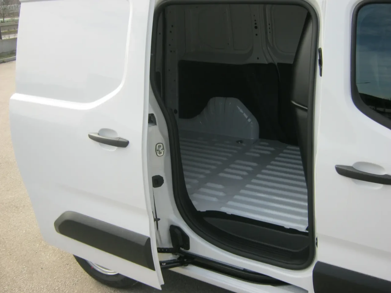 Peugeot Partner L1 100ks Dizel ( Courier Caddy Doblo Berlingo )