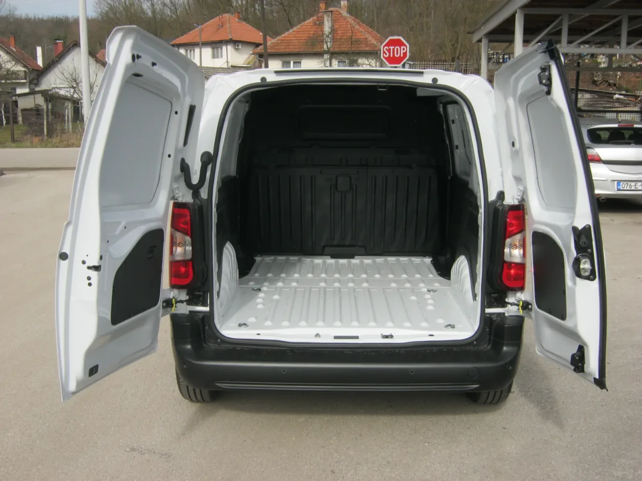 Peugeot Partner L1 100ks Dizel ( Courier Caddy Doblo Berlingo )