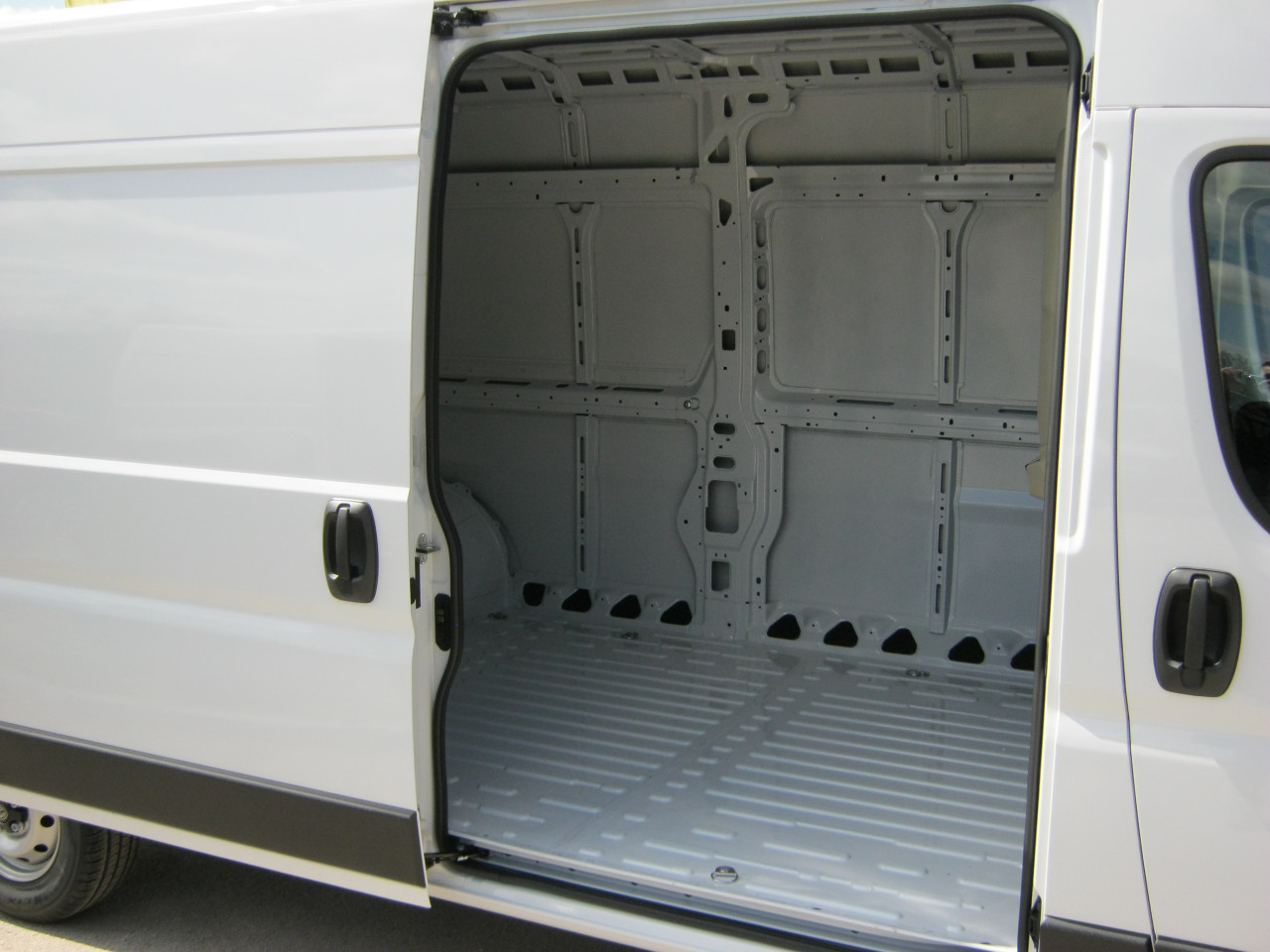 PEUGEOT BOXER L3H2 2.2 140ks ( Ducato Jumper Transit )