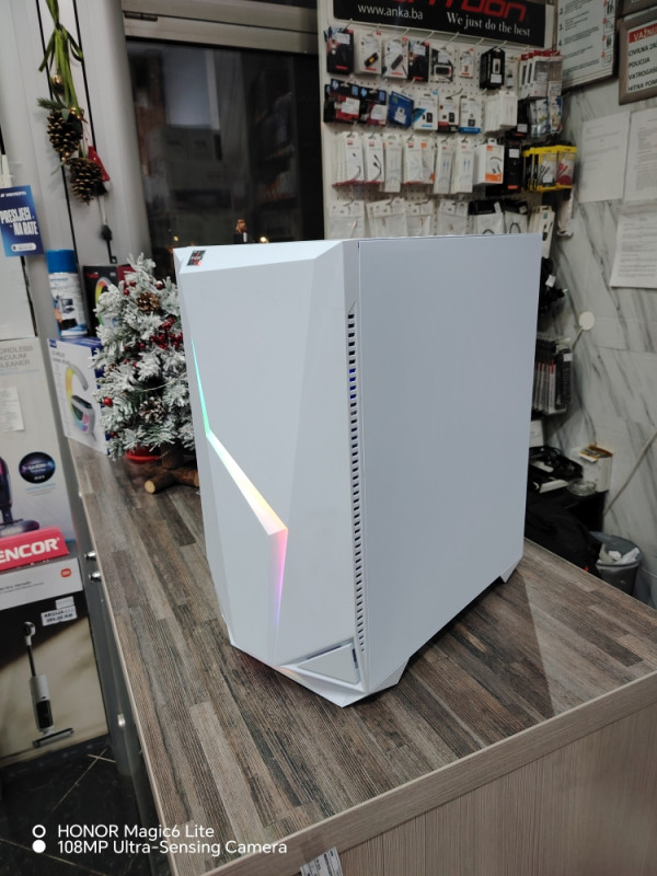 GAMING PC RAČUNAR RYZEN 5 3600 RAM 16GB SSD500GB