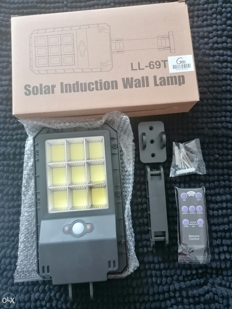 SOLARNI REFLEKTOR LED 180W