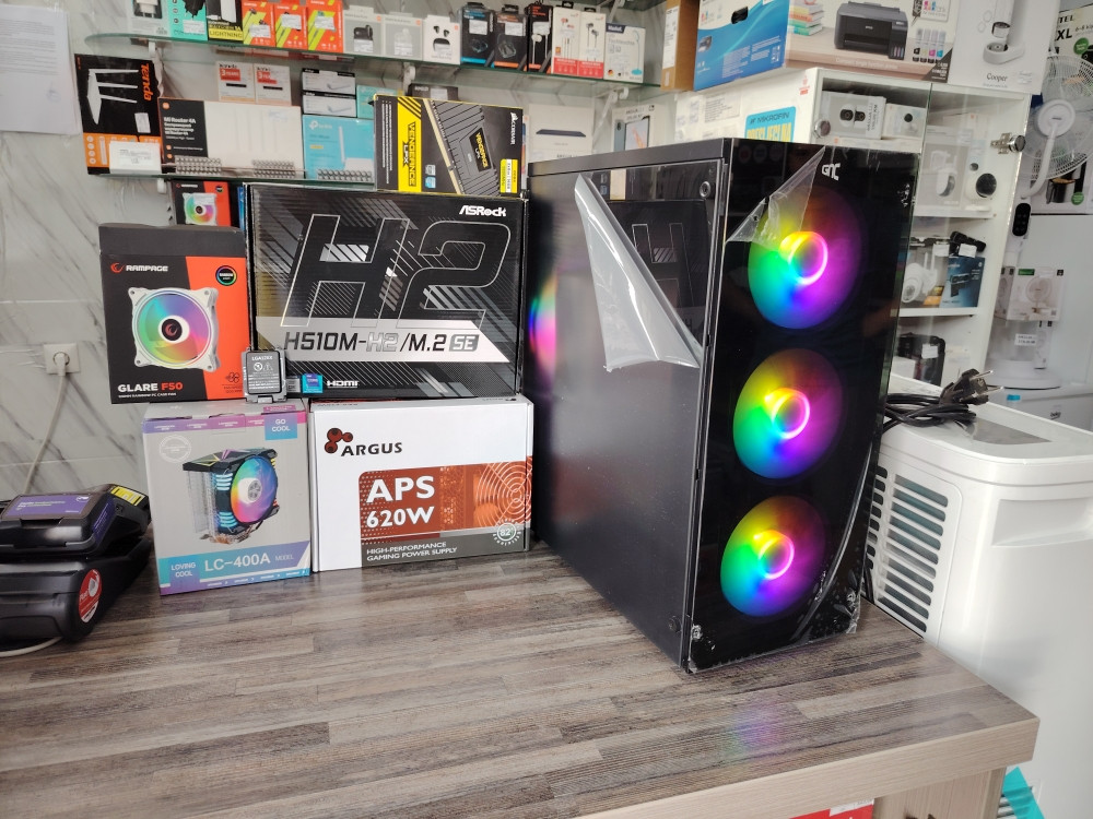 GAMING PC RAČUNAR i5 10th gen  10400 6600XT 16GB SSD 1 TB NMVe2