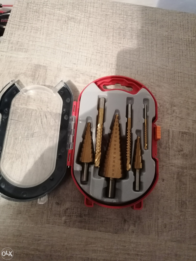 6-djelni set Stepenastih borera za metal
