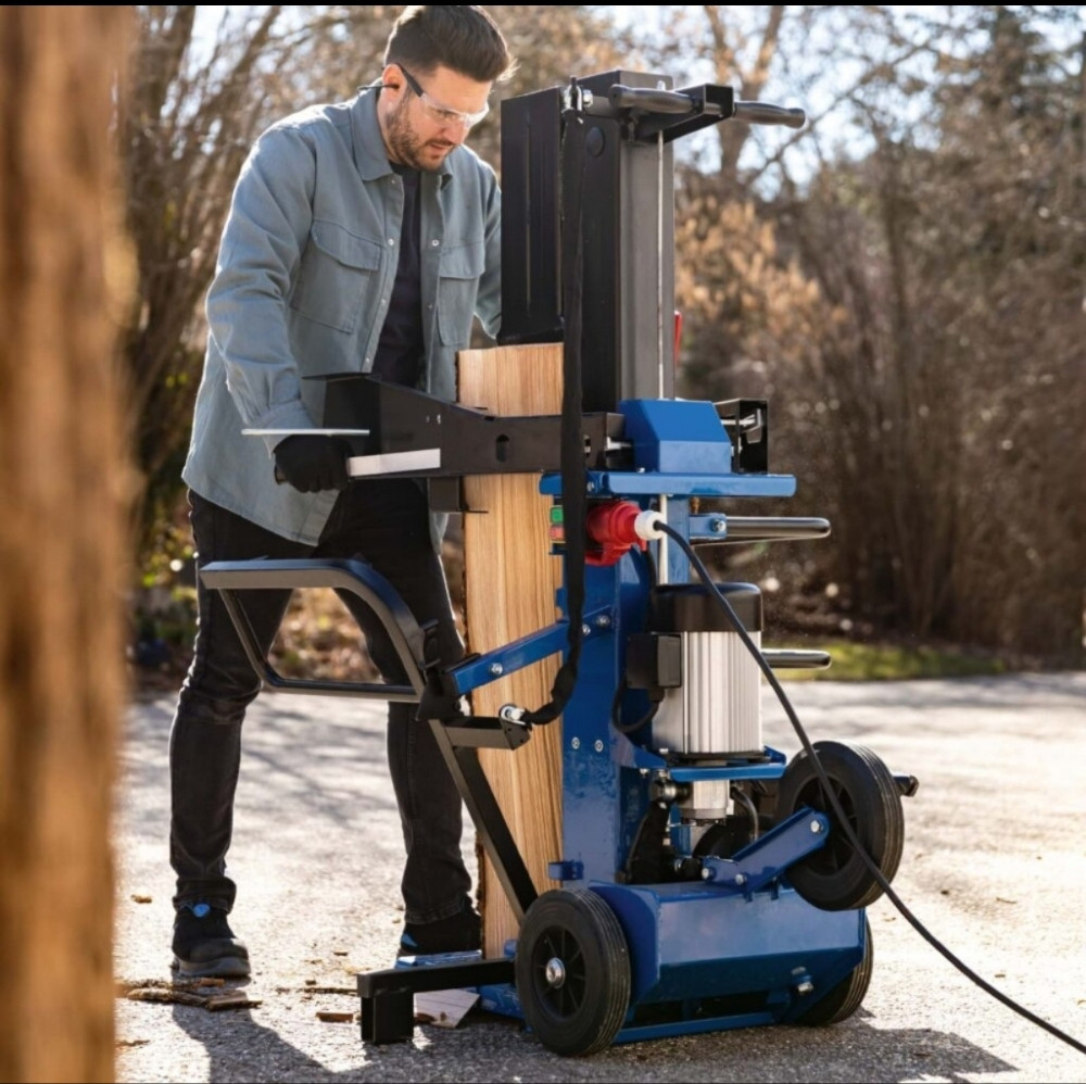 SCHEPPACH VERTIKALNI CJEPAČ ZA DRVA COMPACT 15T