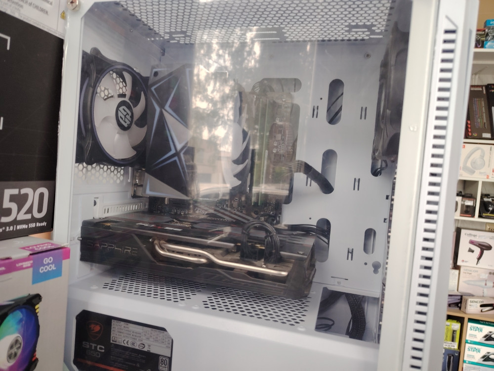 GAMING PC RAČUNAR RYZEN 5 5600X RAM 16GB SSD 1TB SAPPHIRE 5700 XT