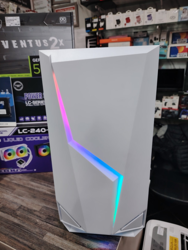 GAMING PC RAČUNAR 5 5500 RX RTX5050 RAM 16GB SSD 500GB +VODENO HL