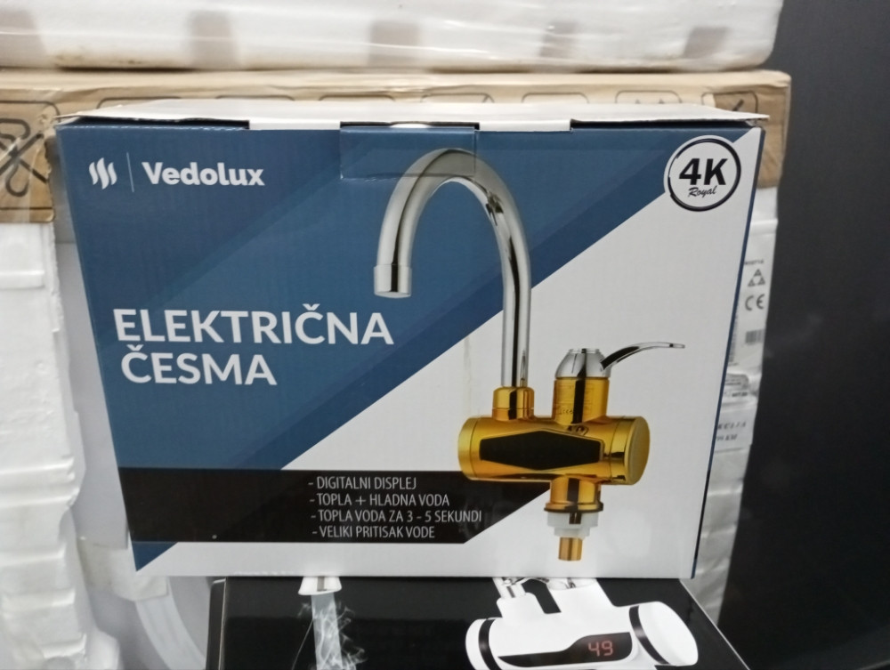 Česma Instant digitalna sa grijačem