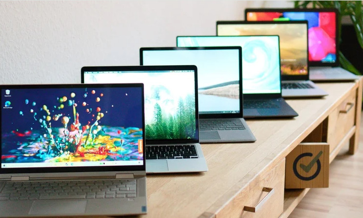 Laptopi AKCIJA USS SHOP i5 i7 8GB 16GB SSD