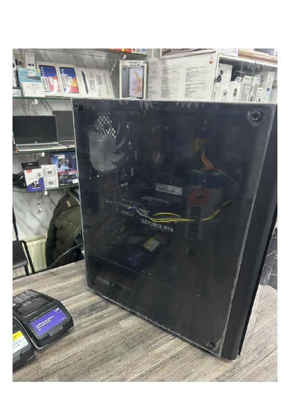 GAMING RAČUNAR MAX - G305-11 CRNI